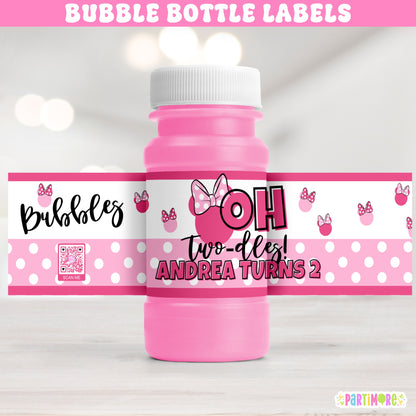Custom Oh Twodles bubble bottle labels in pink with white polka dots second birthday design. Personalized wraps for girls’ birthday party favors and clubhouse inspired themes.